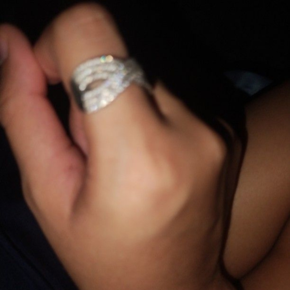 Elegant Silver Women's Ring